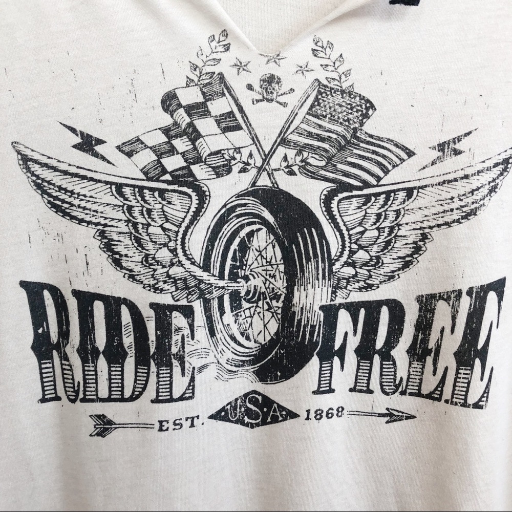 BUCKLE WHITE CROW White Graphic Ride Free Tee - Picture 4 of 4